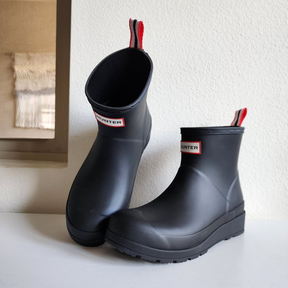 Hunter Black Short Rain Boots with Red & White Pull Tabs